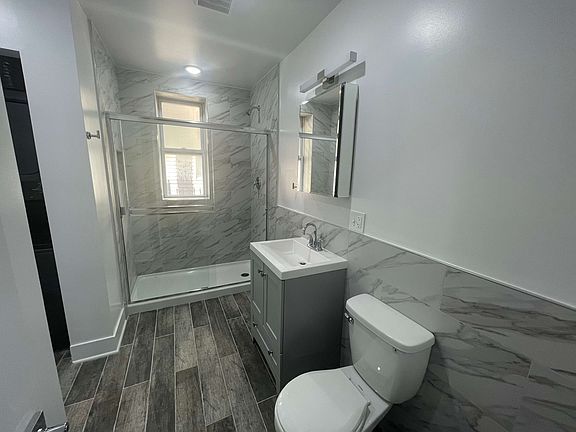 5th image of 4234 W Fullerton Ave #3588497