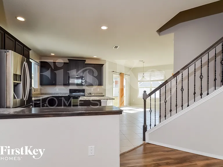 8982 Stallings Dr — Photo 6