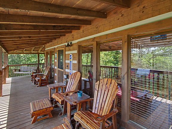 5th image of 1723 Bluff Ridge Rd
