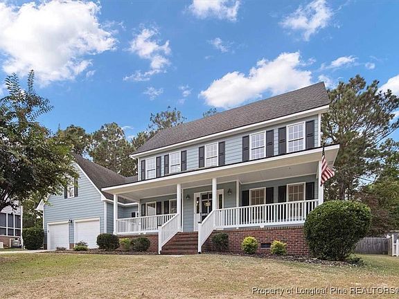 3rd image of 3741 Harrisburg Dr