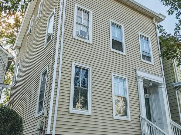 210 Suydam St, New Brunswick, NJ 08901