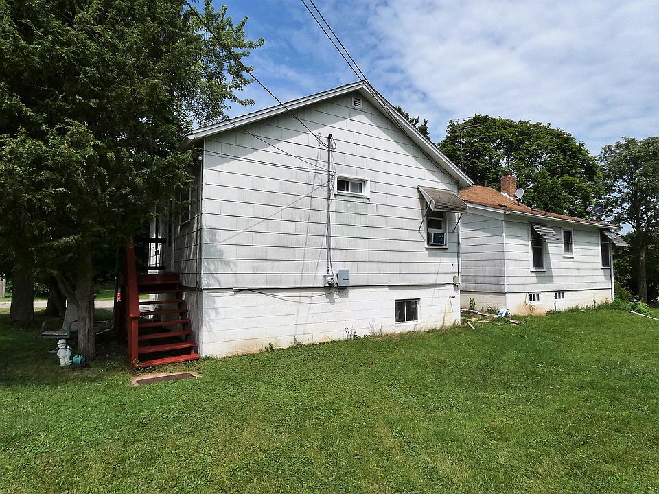 2nd image of 1414 N Ramble Rd