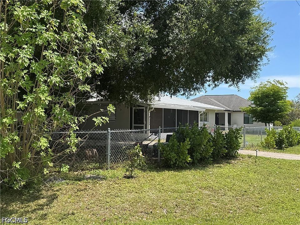 2nd image of 2248 River Ridge Blvd
