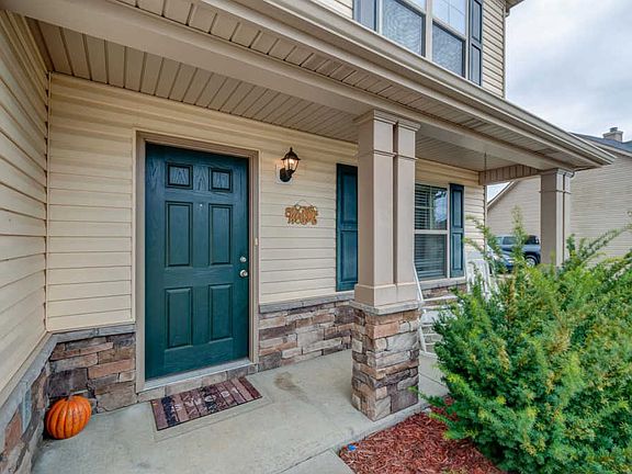 4th image of 1118 Starhurst Dr