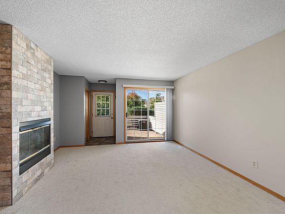4th image of 13445 60th Pl N Unit 94