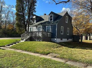 619 S Henrietta Ave, Rockford, IL 61102