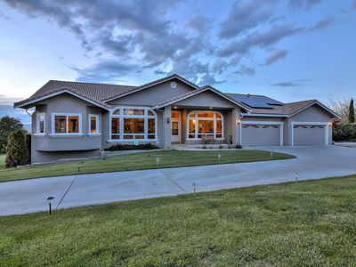 130 Cecelia Ct, Hollister, CA, 95023