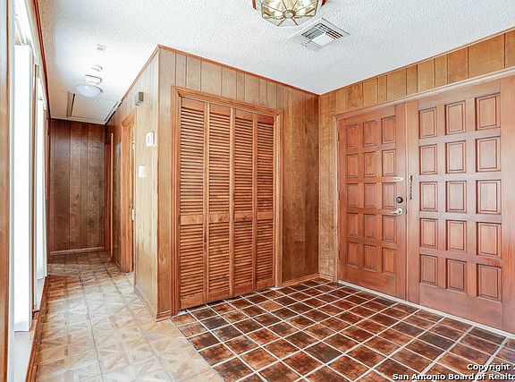 2nd image of 13743 Pebble Oak Dr