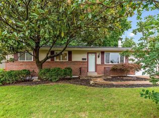 2775 Robert Dr, Florissant, MO