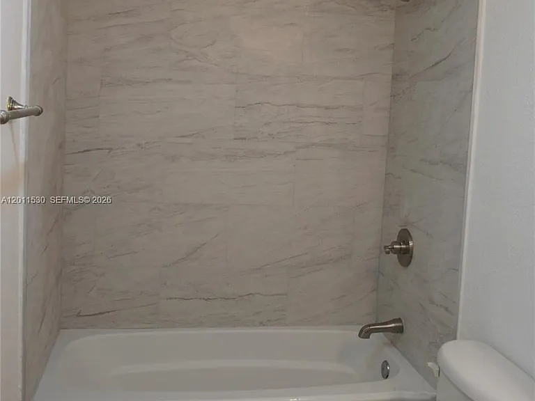 10722 La Placida Dr #9-B2 — Photo 26