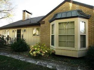 306 4th Ave SW, Mount Vernon, IA 52314