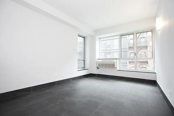 Rented by REAL New York | media 3