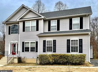 1725 Lottie Fowler Rd, Prince Frederick, MD 20678