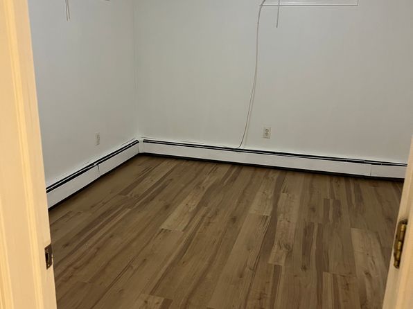 (undisclosed Address)