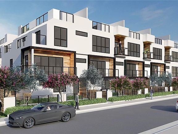 3rd image of 802 NE 2nd Street
