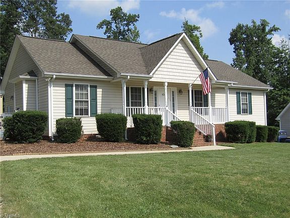 2nd image of 8302 Busickwood Dr