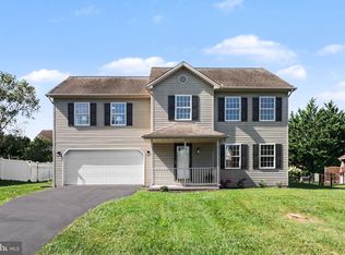31 Woodview Dr, Mount Holly Springs, PA 17065