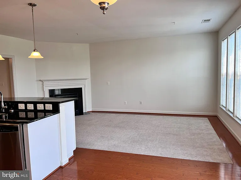 5605 Harrington Falls Ln #F — Photo 9