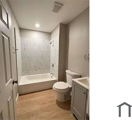 2105 Maryland Ave — Photo 8