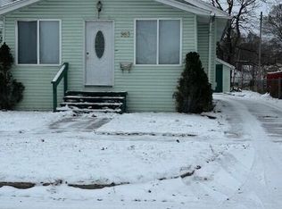 983 E Forest Ave, Muskegon, MI 49442