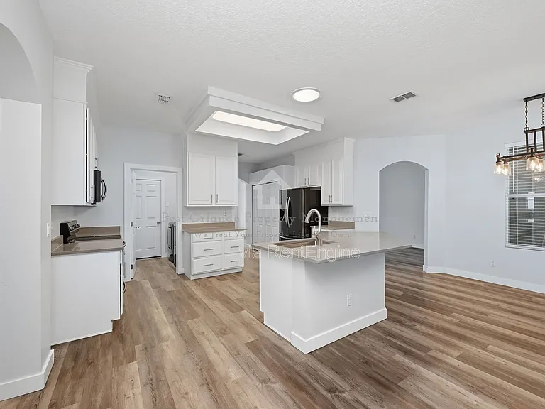 15601 Grays Harbor Way — Photo 19