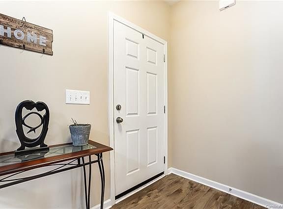 3rd image of 10199 Highland Creek Cir