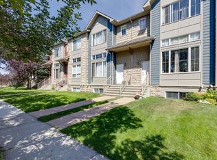 2370 S Bayside Rd SW #7008, Airdrie, AB T4B 0M9