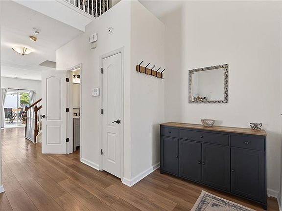 5th image of 3502 Fontwell Ct