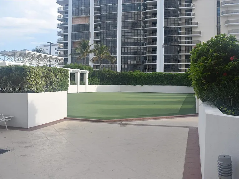 6365 Collins Ave #1211 — Photo 58