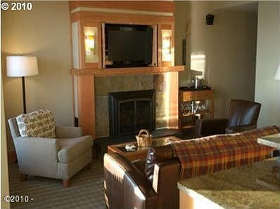 3rd image of 33000 Cape Kiwanda Dr #4