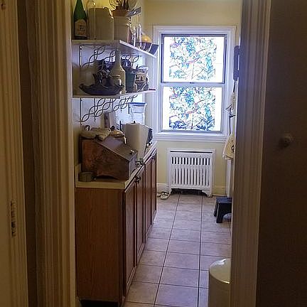 From dining area to kitchen