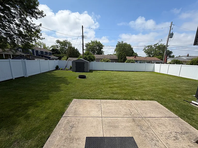16 Wayside Ct — Photo 28