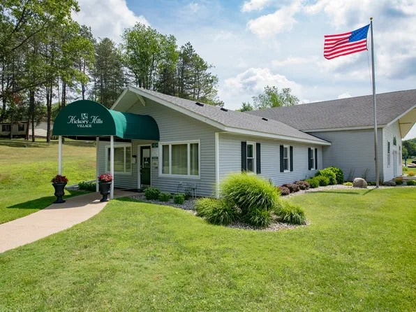 Hickory Hills Village, 10450-6 Mile Rd, Battle Creek, MI 49014