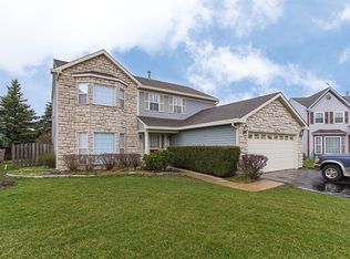4030 Fort Dearborn Ct, Hanover Park, IL 60133