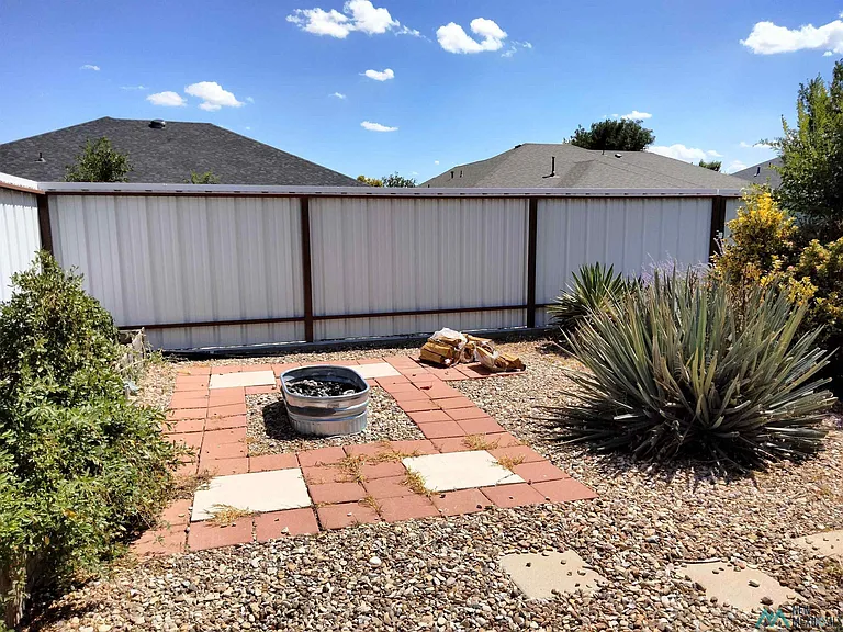2117 Ralph Boone — Photo 37