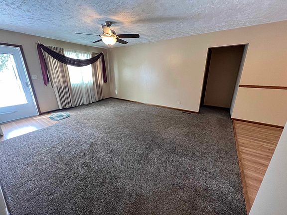 2nd image of 123 N Elder Ave.