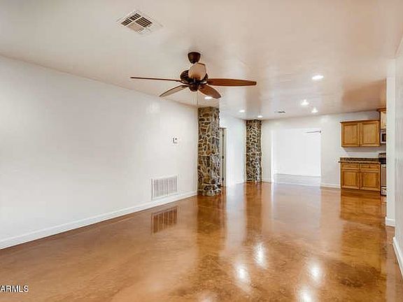5th image of 6141 N 18th Dr