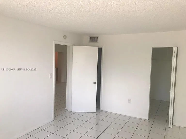 1251 NE 108th St #102 — Photo 13
