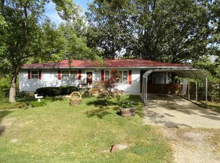 202 S Elmer St, Salem, MO 65560