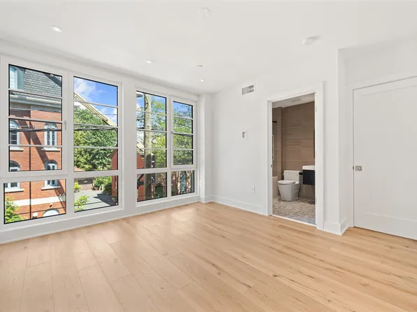 209 6th Street image 6 of 50