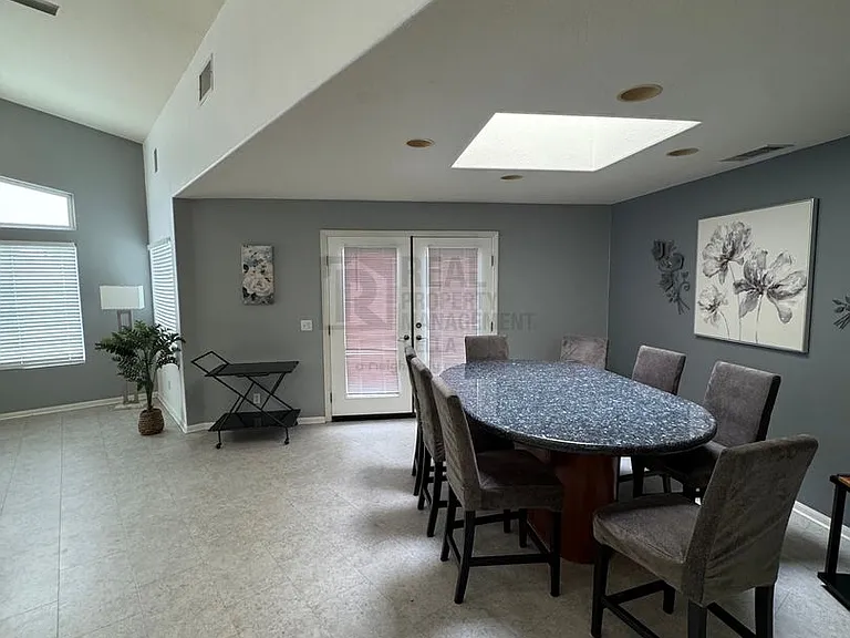 26419 Old Agency Rd — Photo 6