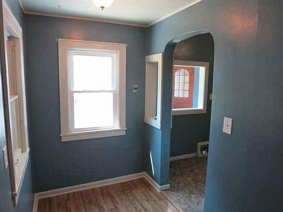 4th image of 1321 Bigelow Ave