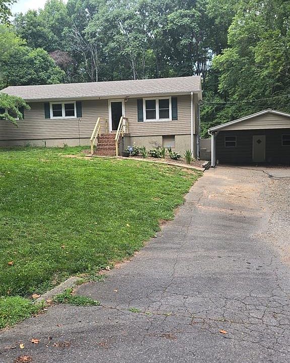 1st image of 152 Blue Ridge Rd