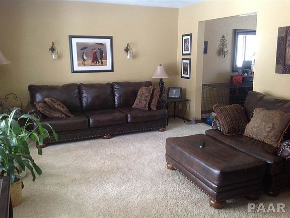 2nd image of 4609 W Carol Ct