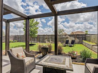 9908 White Oak Ln, Brookshire, TX 77423
