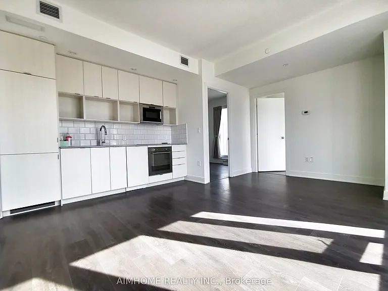 89 McGill St #1311 — Photo 8