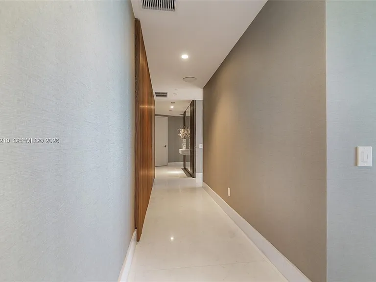 18555 Collins Ave #4305 — Photo 12