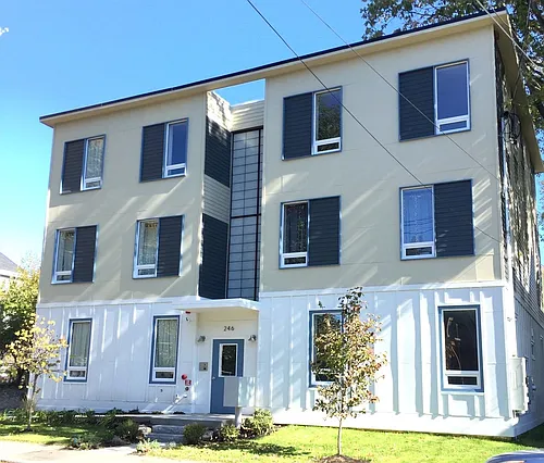 Floor plan 2BR Apartments Available