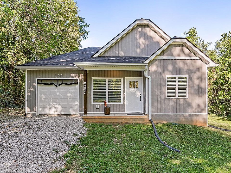 1st image of 195 Kingwood Dr