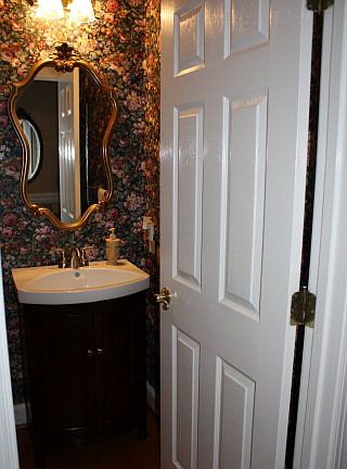 5th image of 159 Acorn Ave